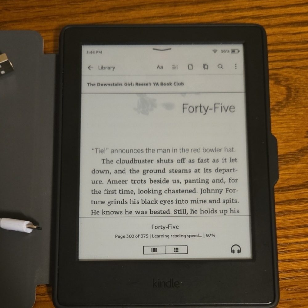 Kindle 8th Generation - Picture 3 of 6